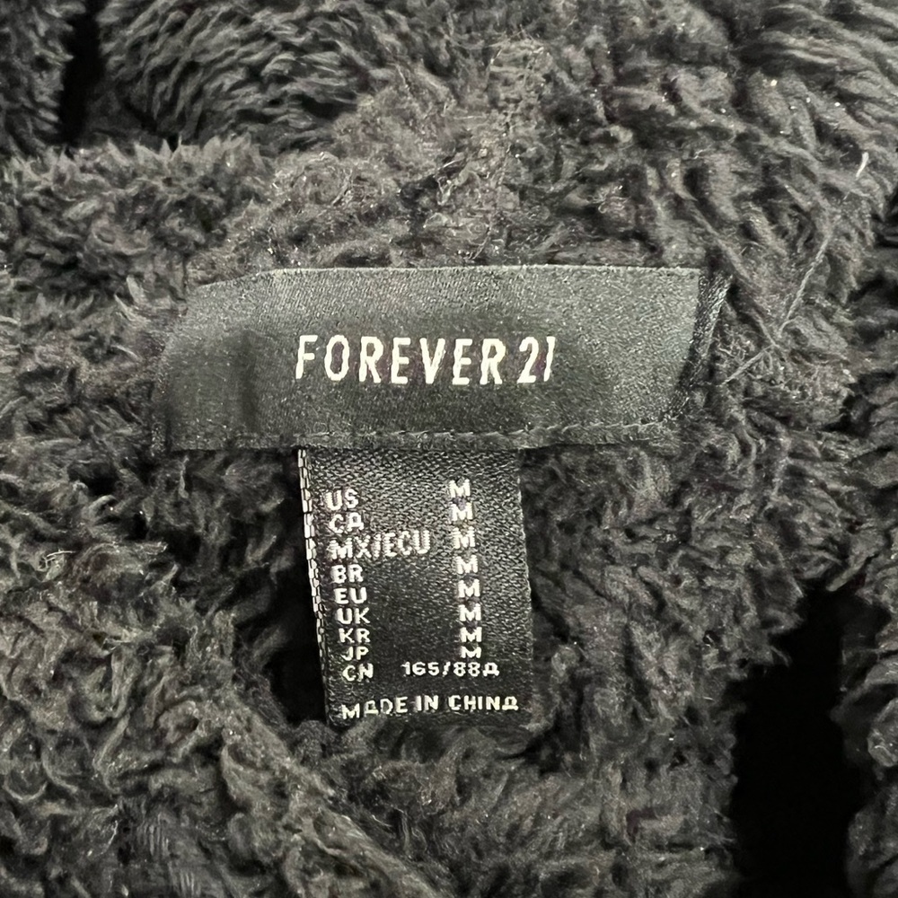 FOREVER 21 crop sweater View 6